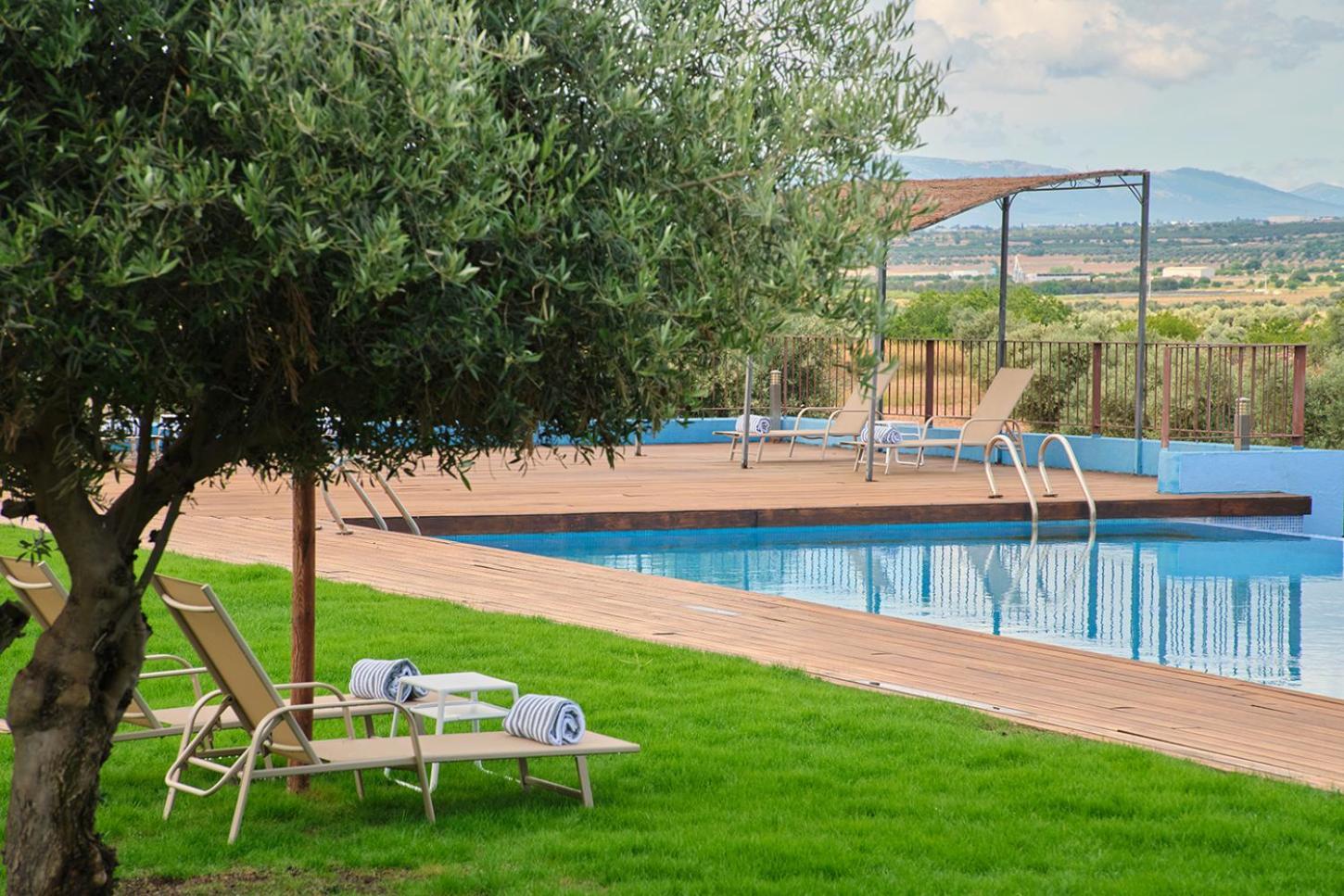 Hotel Spa Villa Nazules Chueca Екстер'єр фото