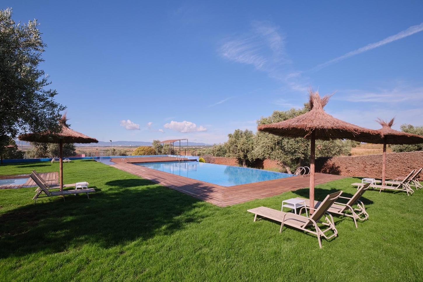 Hotel Spa Villa Nazules Chueca Екстер'єр фото